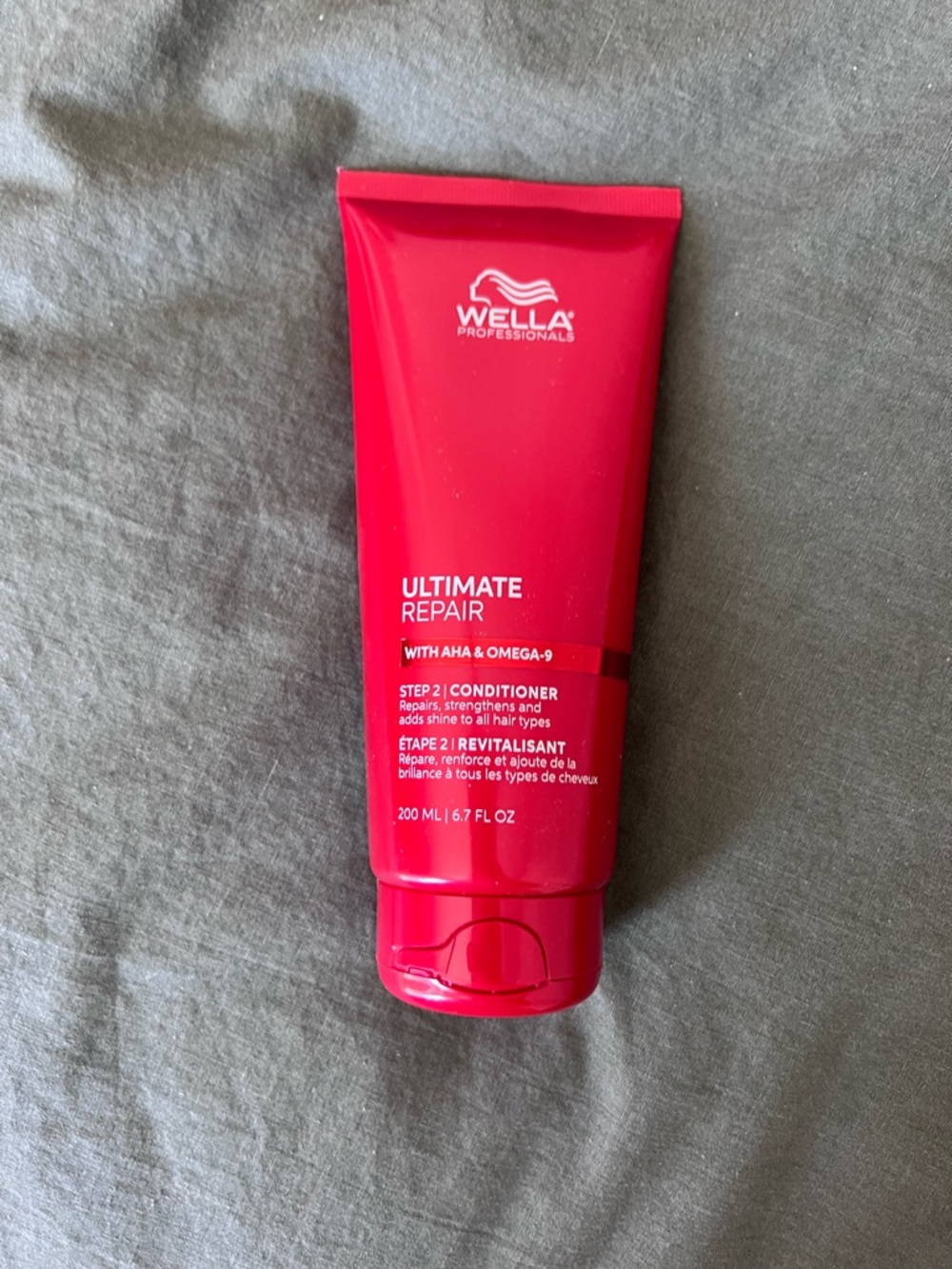 3/$50 ✨ — BNWOB Wella Professionals Ultimate Repair Conditioner